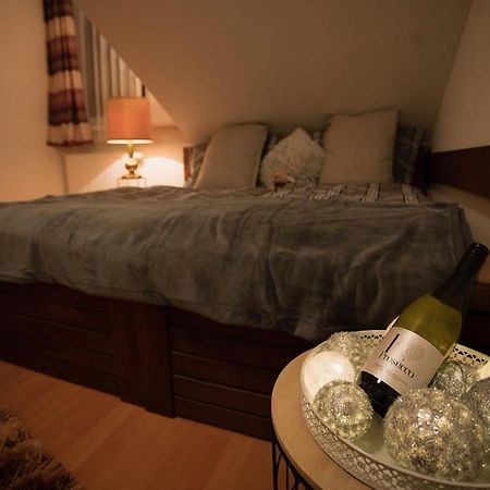 Hausfrymburk Villa Bagian luar foto